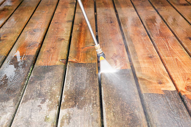 Best Pool Deck Cleaning  in Rio Vista, CA